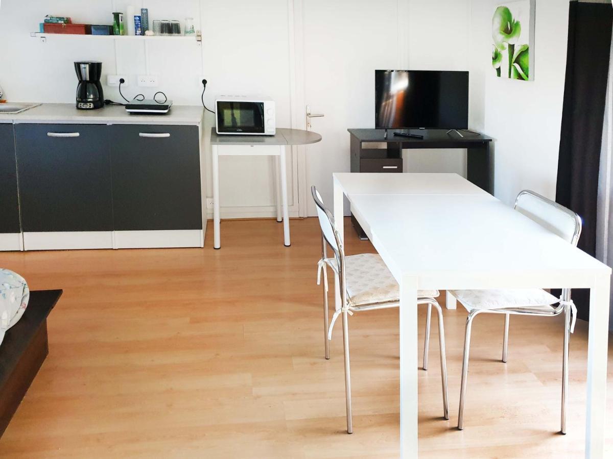 Studio, Chambres, Appartement, Gite Vendegies-sur-Ecaillon Εξωτερικό φωτογραφία